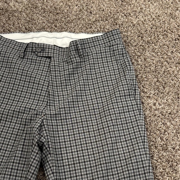 Bar III Men's Gray Plaid Dress Pants - Picture 4 of 9
